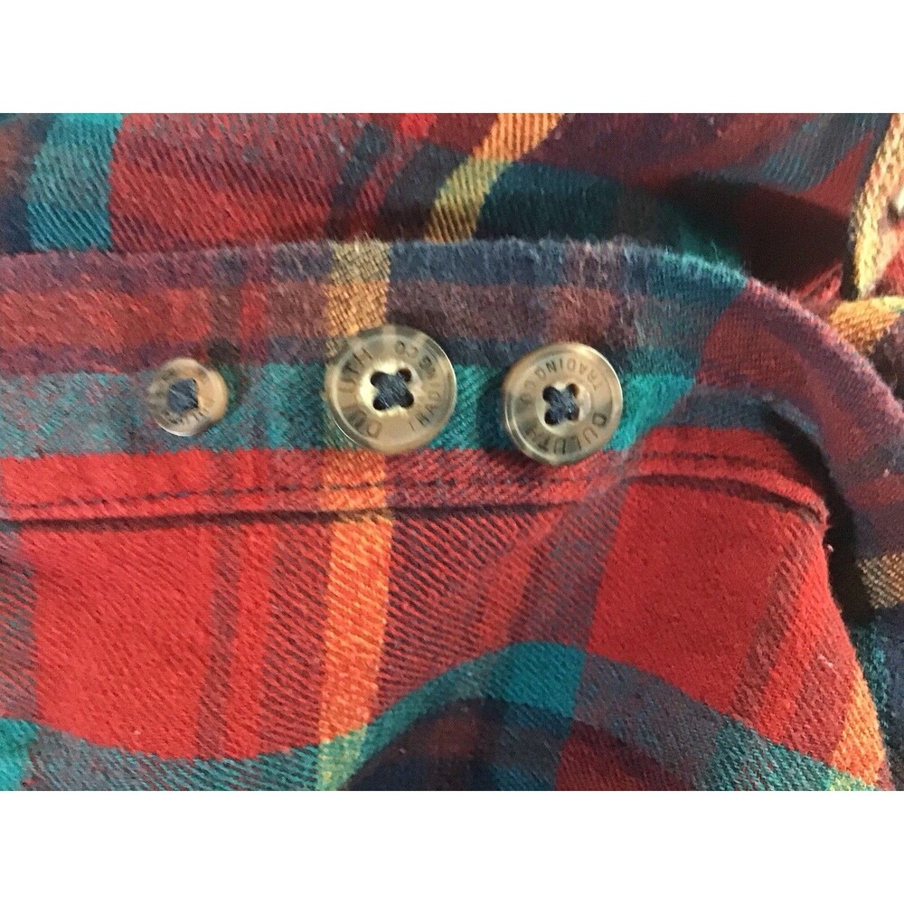 Duluth Trading Red Plaid Flannel Shirt Size L Button Down Collar Pockets - Picture 8 of 10